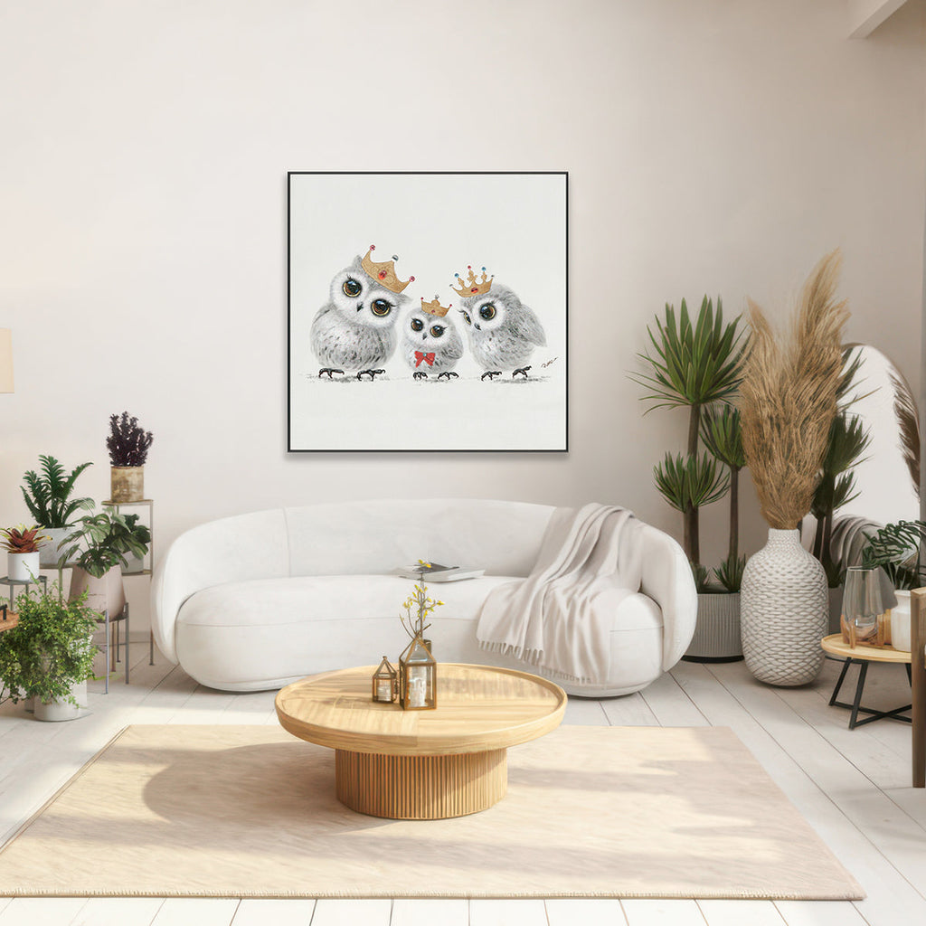 Royal Owl Family Portrait Painting #H3613