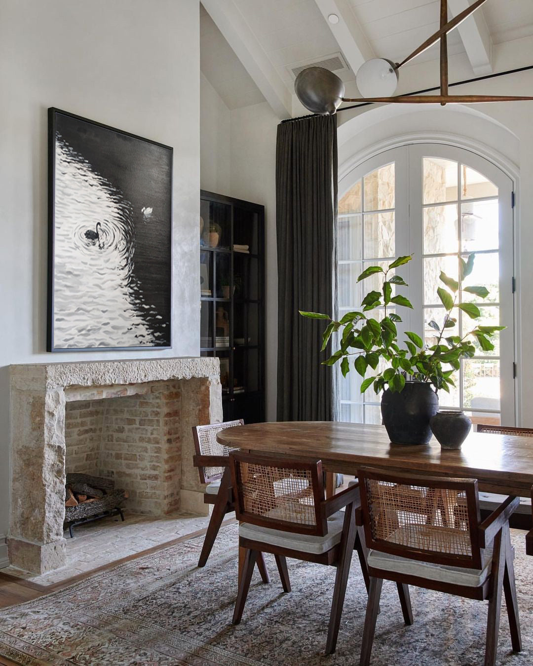 Yin & Yang: A Minimalist Black and White Wall Art for Office Decor